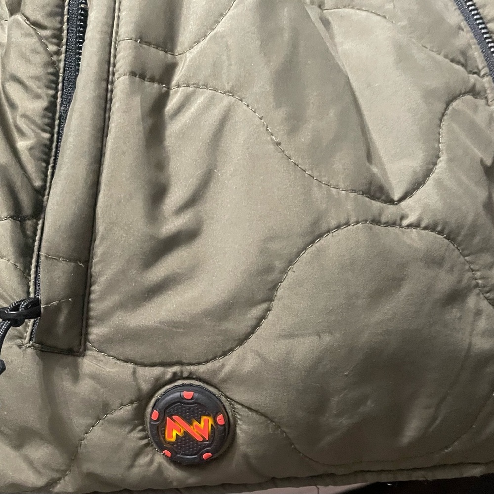 Mobile Warming Heated Coat/Jacket Olive Green with 2 Batteries Size Sm-Med - Picture 11 of 16